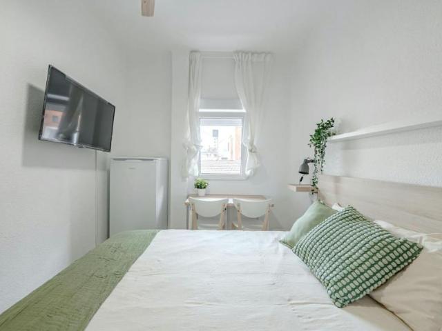 1 Dormitorio Shared Living/Roommate Madrid Madrid 101408083