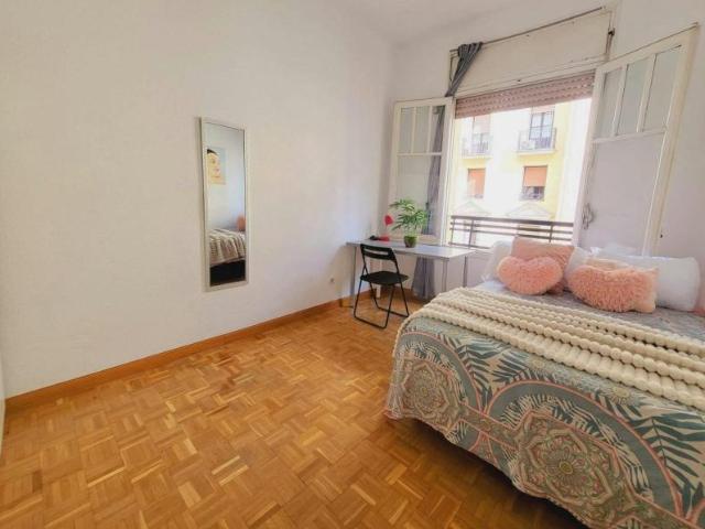 1 Dormitorio Shared Living/Roommate Madrid Madrid 101847026