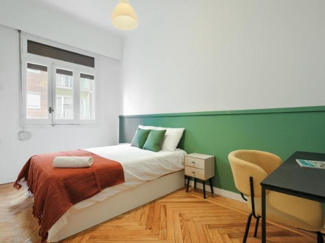 1 Dormitorio Shared Living/Roommate Madrid Madrid 102436480