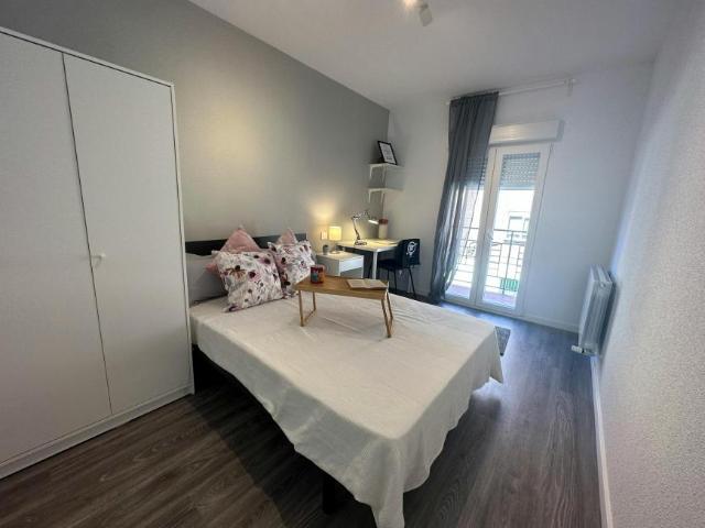 1 Dormitorio Shared Living/Roommate Madrid Madrid 102814293