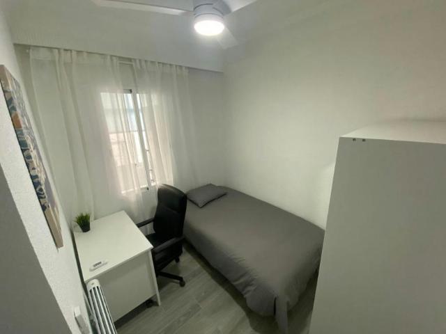 1 Dormitorio Shared Living/Roommate Madrid Madrid 102815071