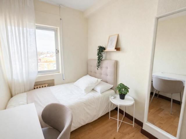1 Dormitorio Shared Living/Roommate Madrid Madrid 102848958