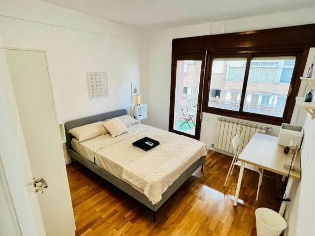 1 Dormitorio Shared Living/Roommate Madrid Madrid 102854410