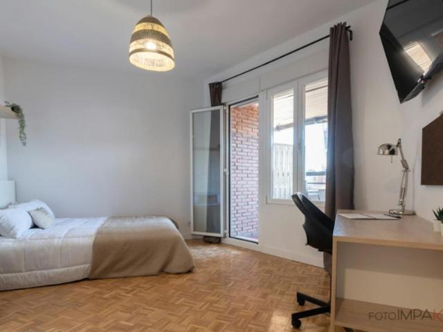 1 Dormitorio Shared Living/Roommate Madrid Madrid 102855385