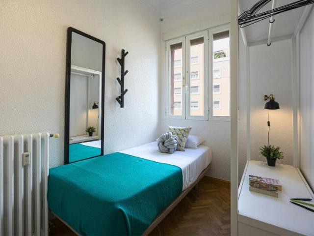 1 Dormitorio Shared Living/Roommate Madrid Madrid 102855719