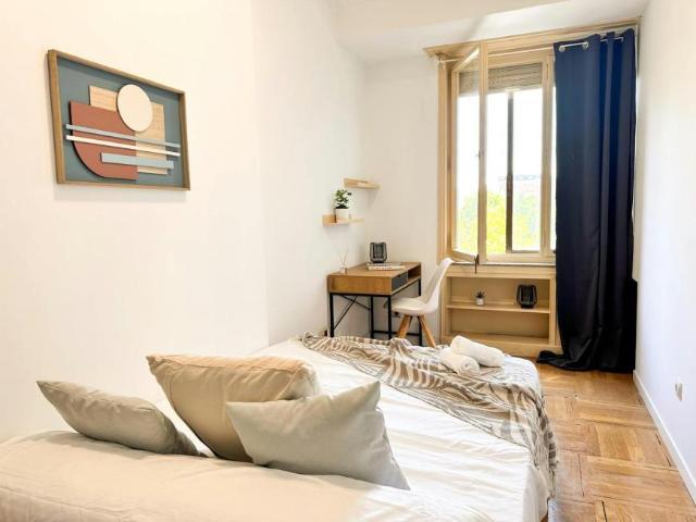 1 Dormitorio Shared Living/Roommate Madrid Madrid 102853224
