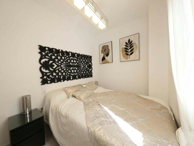 1 Dormitorio Shared Living/Roommate Madrid Madrid 103062067