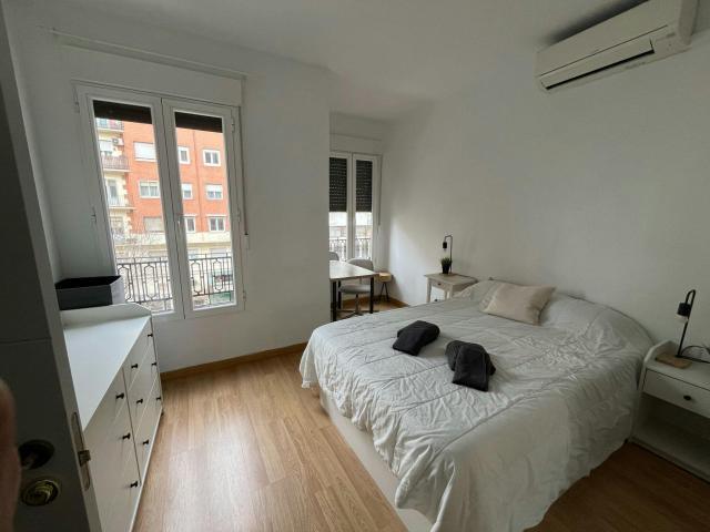 1 Dormitorio Shared Living/Roommate Madrid Madrid 86891924