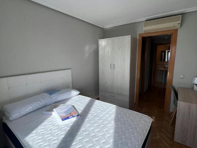 1 Dormitorio Shared Living/Roommate Madrid Madrid 92161919