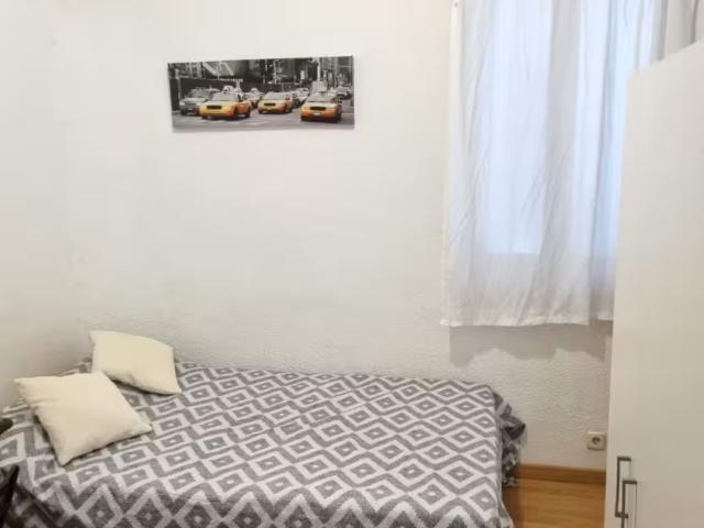 1 Dormitorio Shared Living/Roommate Madrid Madrid 95921299