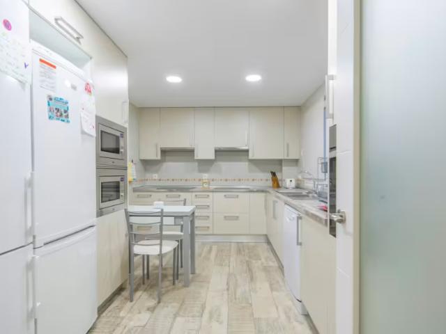 1 Dormitorio Shared Living/Roommate Madrid Madrid 97678492