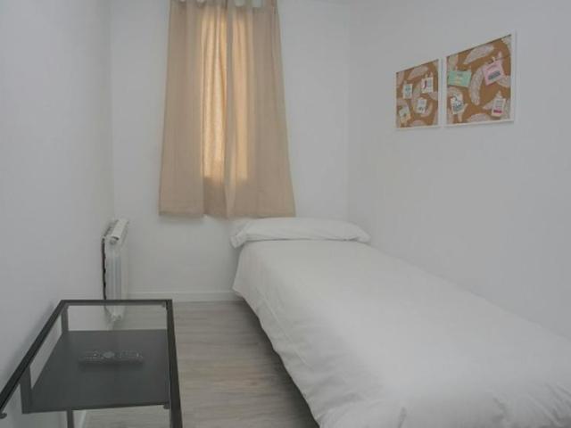 1 Dormitorio Shared Living/Roommate Madrid Madrid 99693521
