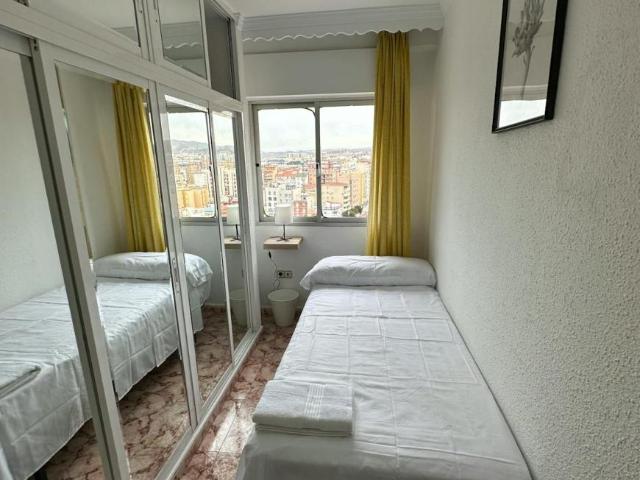 1 Dormitorio Shared Living/Roommate Málaga Málaga 104797396