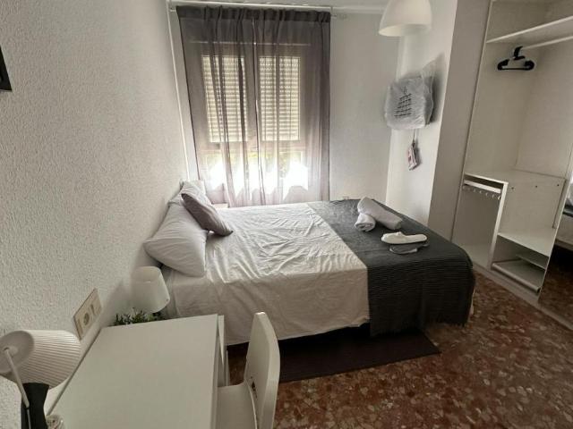 1 Dormitorio Shared Living/Roommate Málaga Málaga 104797678