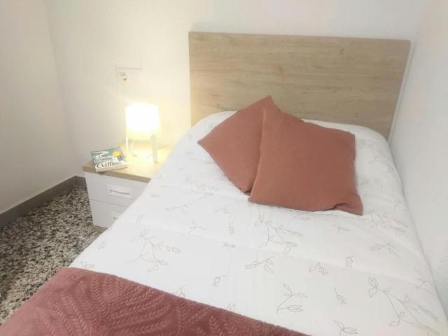 1 Dormitorio Shared Living/Roommate Moncada Moncada LS101884967
