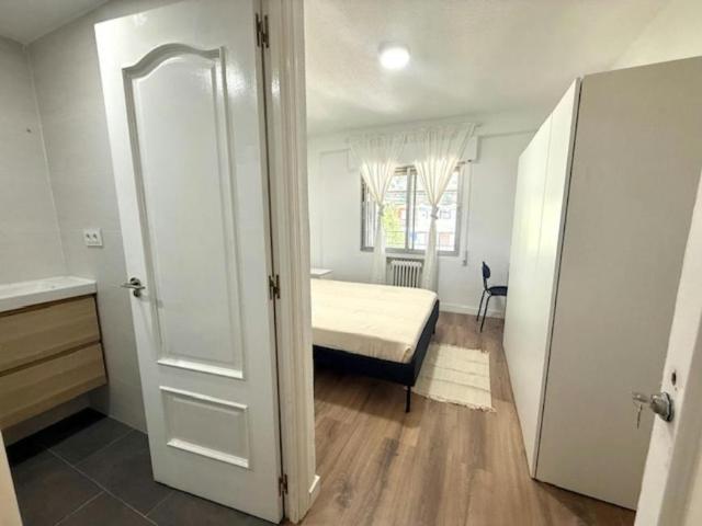 1 Dormitorio Shared Living/Roommate Móstoles Móstoles LS100764932