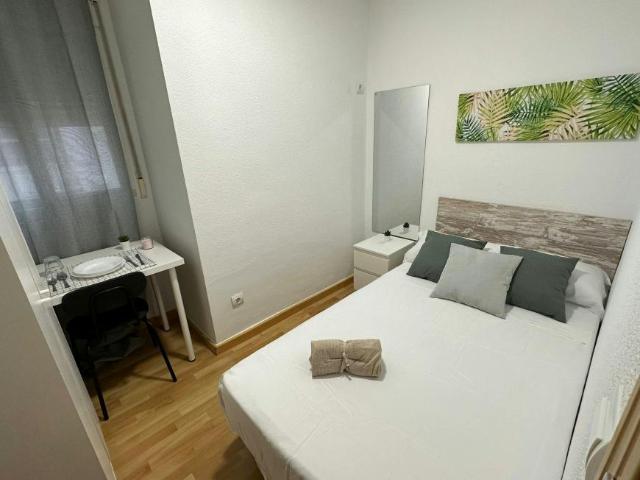 1 Dormitorio Shared Living/Roommate Alcalá De Henares Alcalá De Henares 102020497