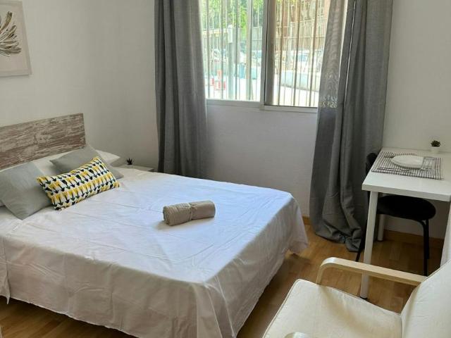 1 Dormitorio Shared Living/Roommate Alcalá De Henares Alcalá De Henares 102020495