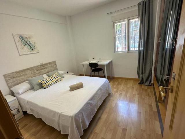 1 Dormitorio Shared Living/Roommate Alcalá De Henares Alcalá De Henares 102020436