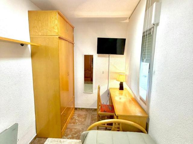 1 Dormitorio Shared Living/Roommate Alcalá De Henares Alcalá De Henares 99684452