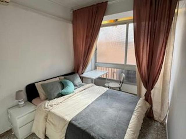 1 Dormitorio Shared Living/Roommate Alicante Alicante 103092472