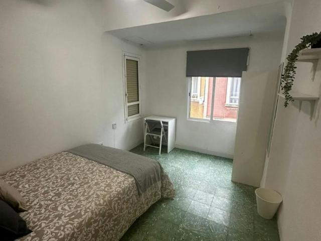 1 Dormitorio Shared Living/Roommate Alicante Alicante 104564237