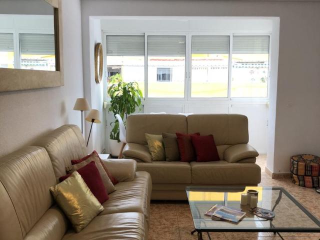 1 Dormitorio Shared Living/Roommate Alicante Alicante 93286376