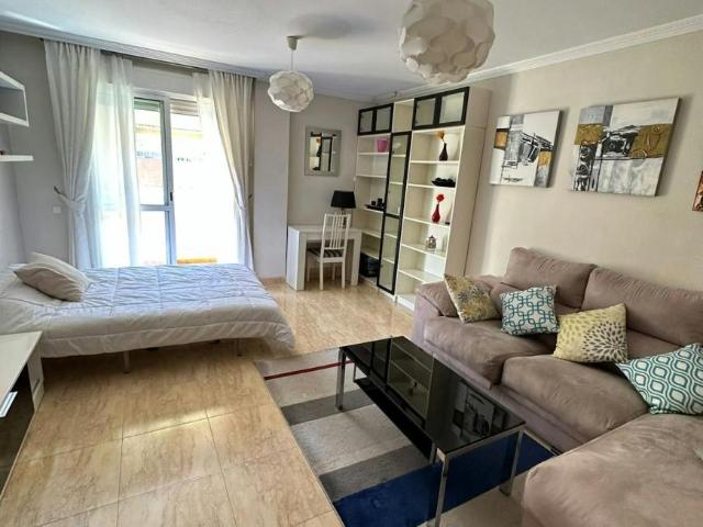 1 Dormitorio Shared Living/Roommate Almería Almería 104783842