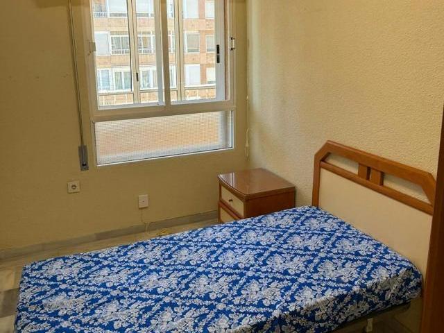 1 Dormitorio Shared Living/Roommate Almería Almería LS87521526