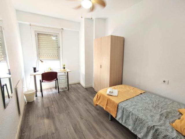 1 Dormitorio Shared Living/Roommate Burjassot Burjassot 104797411