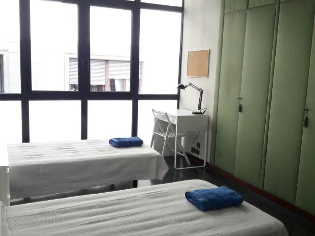 1 Dormitorio Shared Living/Roommate Barcelona Barcelona 94994530