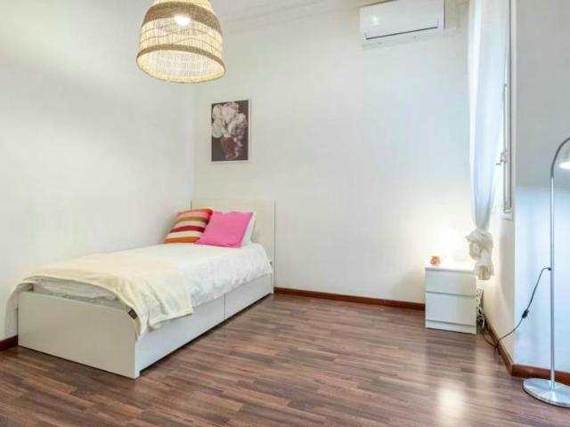 1 Dormitorio Shared Living/Roommate Barcelona Barcelona 99686258