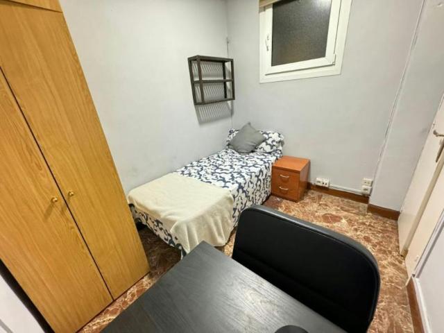 1 Dormitorio Shared Living/Roommate Bilbo Bilbo LS100718471