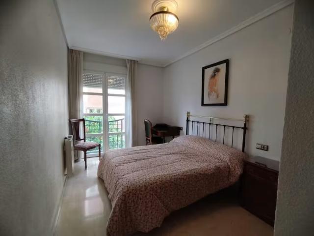 1 Dormitorio Shared Living/Roommate Córdoba Córdoba 98708530