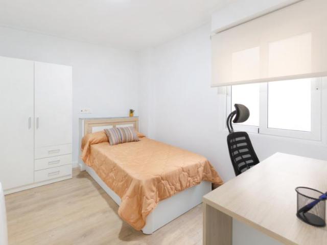 1 Dormitorio Shared Living/Roommate Elche Elche 92130362