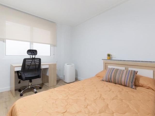 1 Dormitorio Shared Living/Roommate Elche Elche 92130363