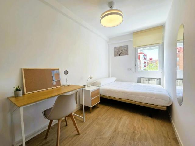 1 Dormitorio Shared Living/Roommate Fuenlabrada Fuenlabrada 102436159