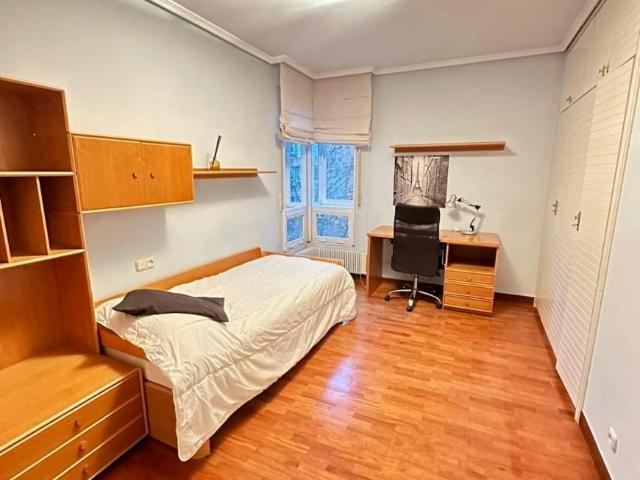 1 Dormitorio Shared Living/Roommate Gasteiz Gasteiz LS102854324