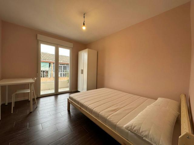 1 Dormitorio Shared Living/Roommate Granada Granada 86891876