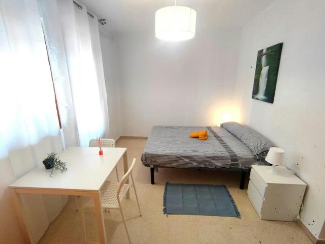 1 Dormitorio Shared Living/Roommate Granada Granada 94993795
