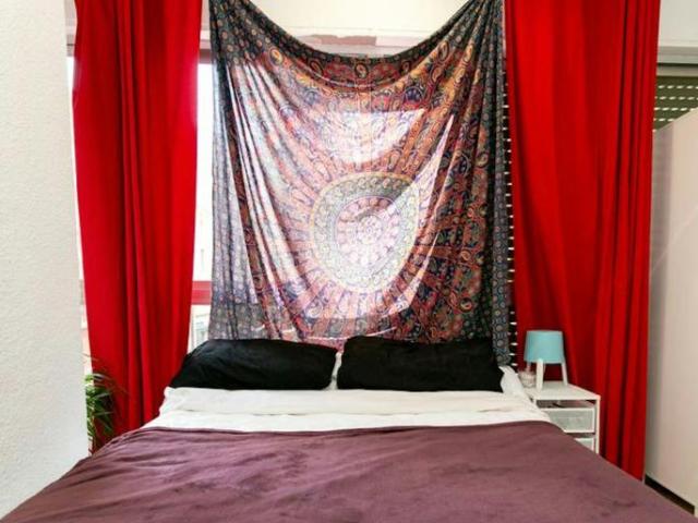 1 Dormitorio Shared Living/Roommate Granada Granada 94997879