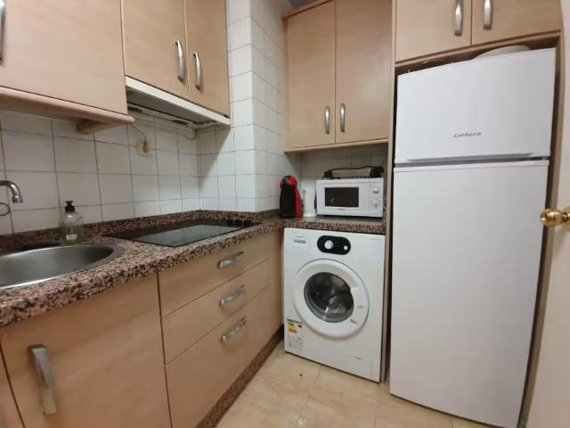 1 Dormitorio Shared Living/Roommate Granada Granada 95925634