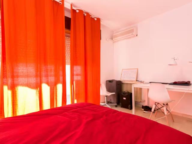 1 Dormitorio Shared Living/Roommate Granada Granada 96743996