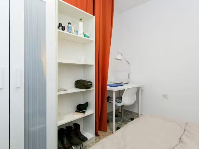 1 Dormitorio Shared Living/Roommate Granada Granada 96744001