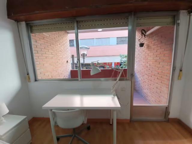 1 Dormitorio Shared Living/Roommate Granada Granada 96744002
