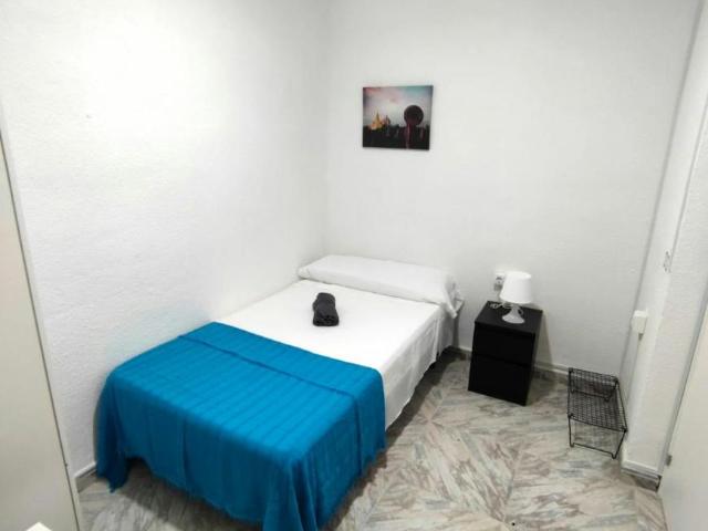1 Dormitorio Shared Living/Roommate Granada Granada 99119819