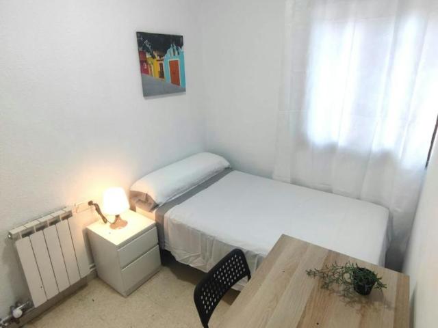 1 Dormitorio Shared Living/Roommate Granada Granada 102852235
