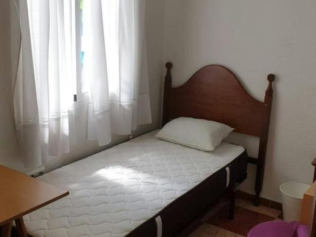 1 Dormitorio Shared Living/Roommate Granada Granada 103923386