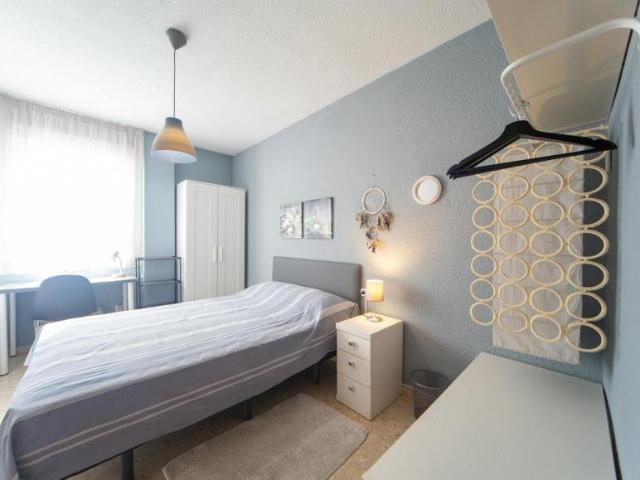 1 Dormitorio Shared Living/Roommate Granada Granada LS100714301