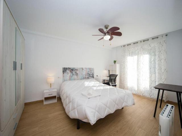 1 Dormitorio Shared Living/Roommate Granada Granada LS100714314